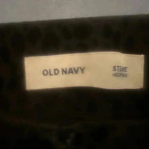 Old Navy Black Leopard Print Pants - Picture 4 of 6